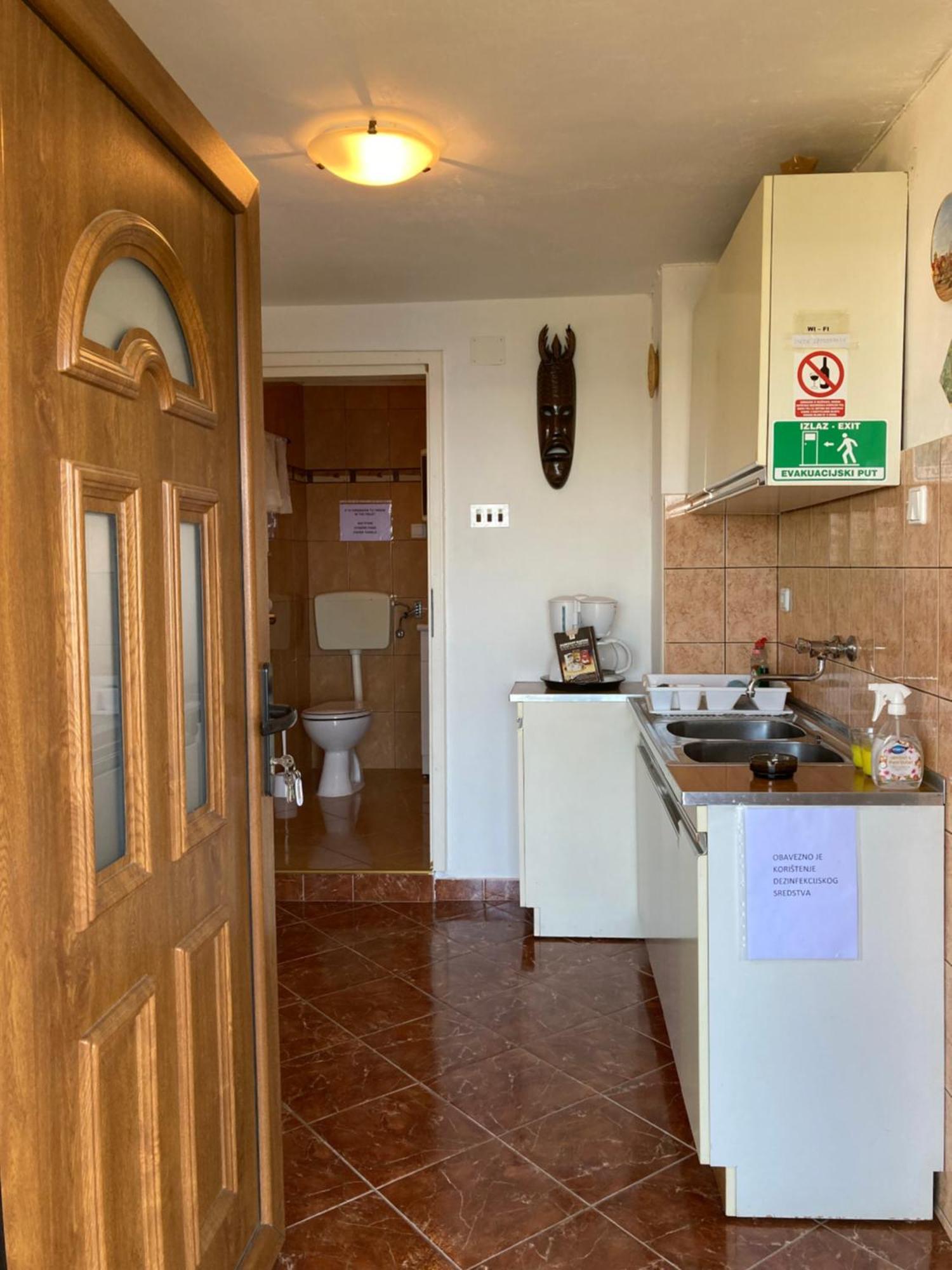 Apartment Tina Sveti Juraj Сень Экстерьер фото